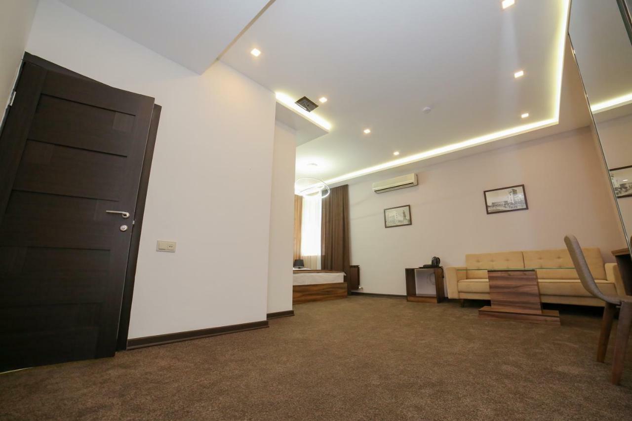 Moscow Boutique Hotel Erevan Exterior foto